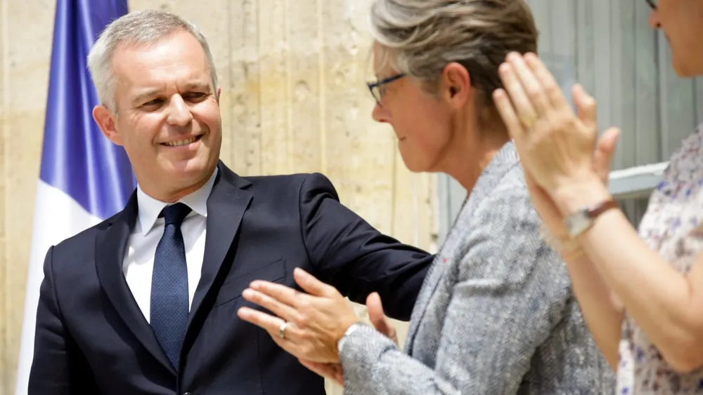 France : Elisabeth Borne remplace François De Rugy