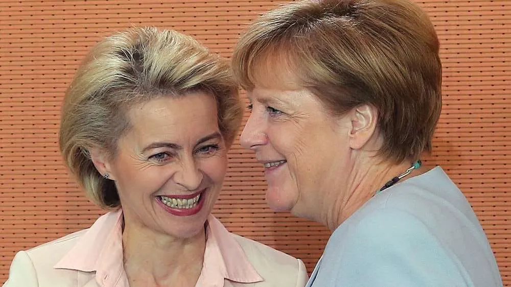 Commission européenne:  Merkel félicite Ursula von der Leyen