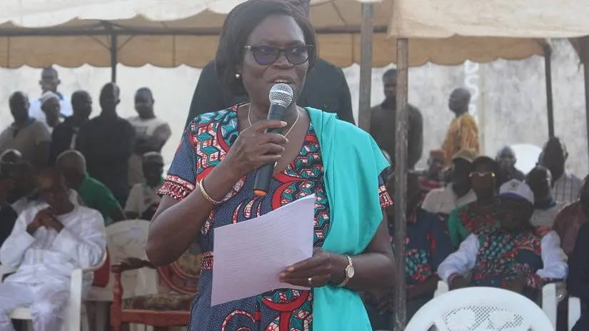 Simone Gbagbo en campagne pour la paix à Séguéla