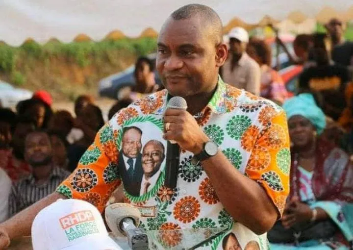 Louis Abonouan invite la tribu Awlayé de Bouaké à adhérer au RHDP