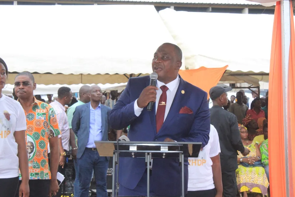 Adjoumani à l’Opposition : « sous le régime du Président Ouattara, il n’y aura pas de transition politique »