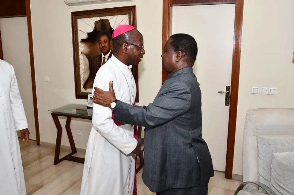 Situation socio-politique en Côte d’Ivoire: échanges entre Bedié et Mgr Ignace Bessi Dogbo