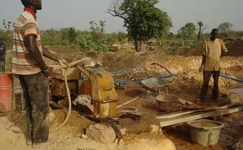 Bouna ordonne la fermeture des sites d’orpaillage clandestin