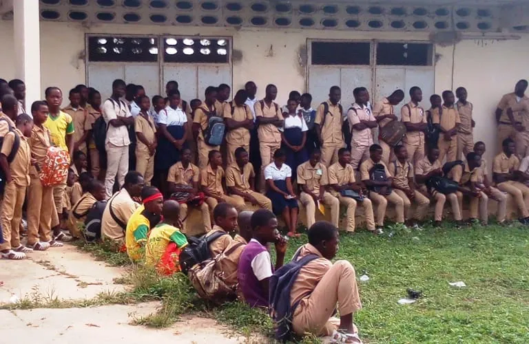 Pénurie d’enseignants en Côte d’Ivoire : que fait le gouvernement ?