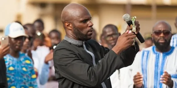 Tout sur l’arrestation de Kémi Séba à Dakar au Sénégal