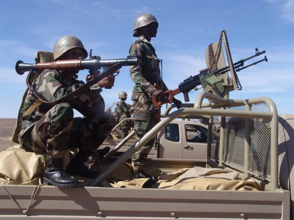 Tentative de coup d’Etat en cours au Mali ? : des coups de feu dans le camp militaire de Kati