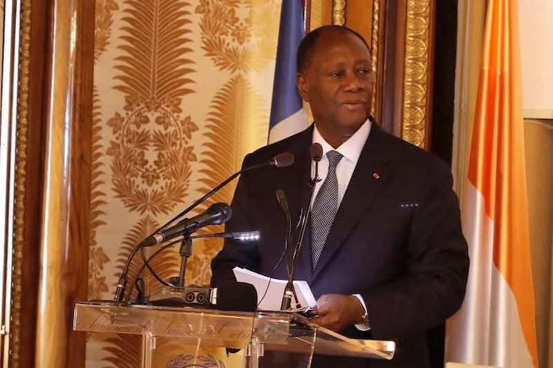 Ouattara modifie le code électoral par ordonnance : en a-t-il le droit ?