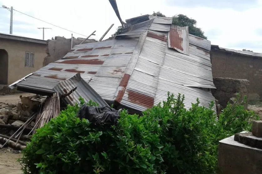Bêfla : une tornade décoiffe un bâtiment de trois classes