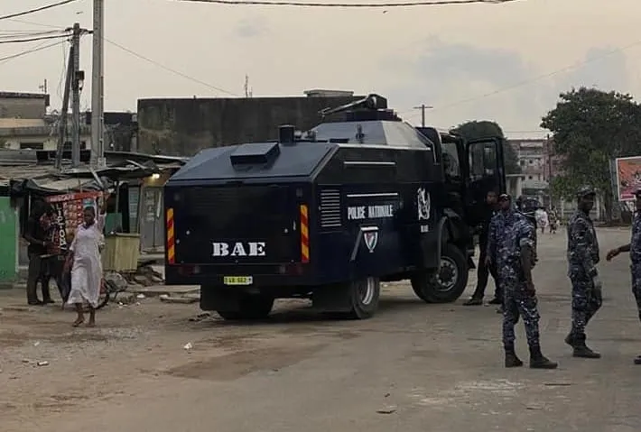 Destruction du centre de dépistage Covid-19 à Yopougon BAE : 12 personnes arrêtées