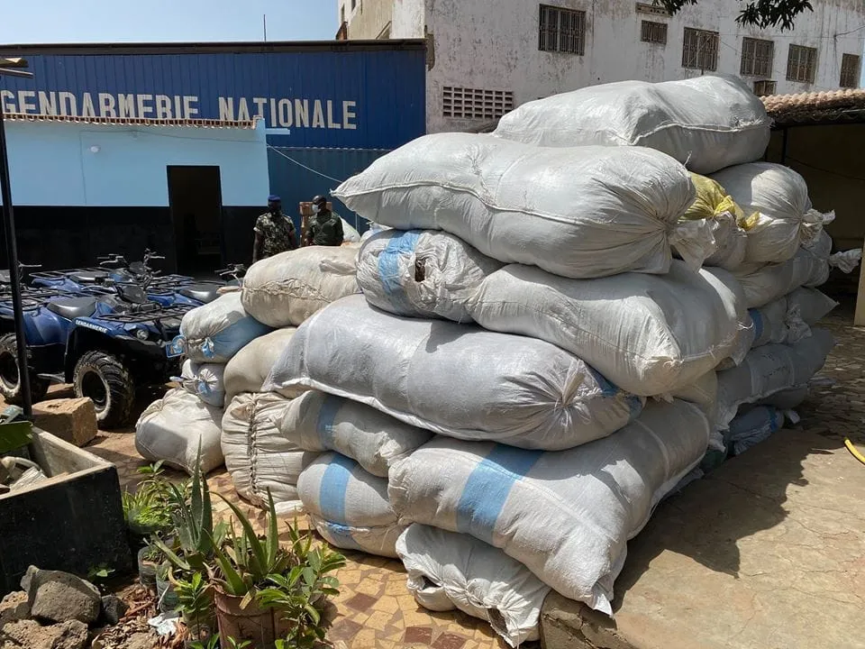 Sénégal : 15 tonnes de tabac d’une valeur de 67.500.000 FCFA saisies à Thiaroye