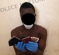 Abobo Baoulé : arrêté pour vol de téléphones en plein couvre-feu