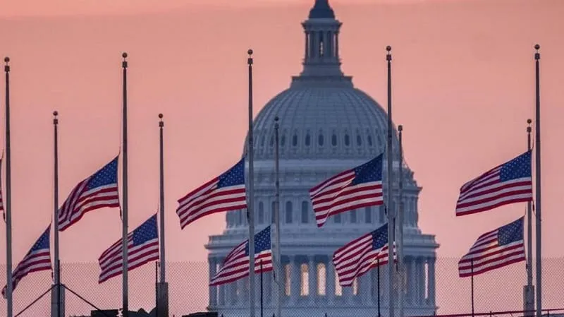 Les drapeaux en berne aux Etats-Unis, en mémoire des victimes de COVID-19 – Actualité ivoirienne 24/05/2020