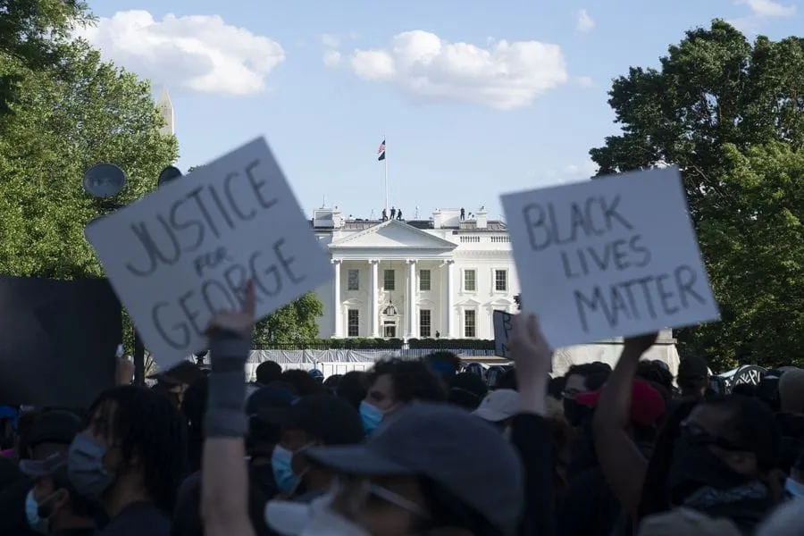 Etats-Unis : Washington impose un couvre-feu suite à des manifestations près de la Maison Blanche – Actualités 01/06/2020