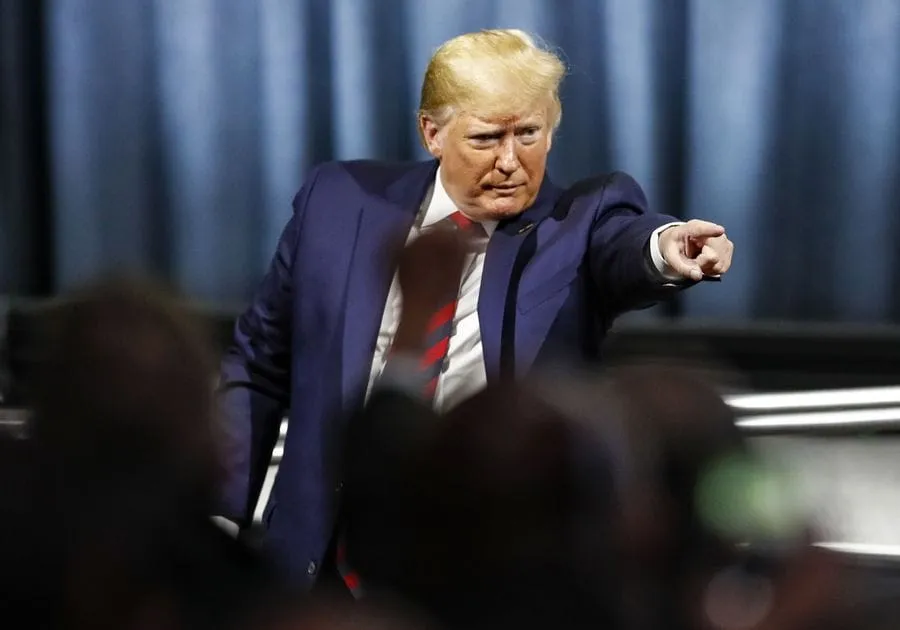 Etats-Unis : Trump s’en prend à John Bolton