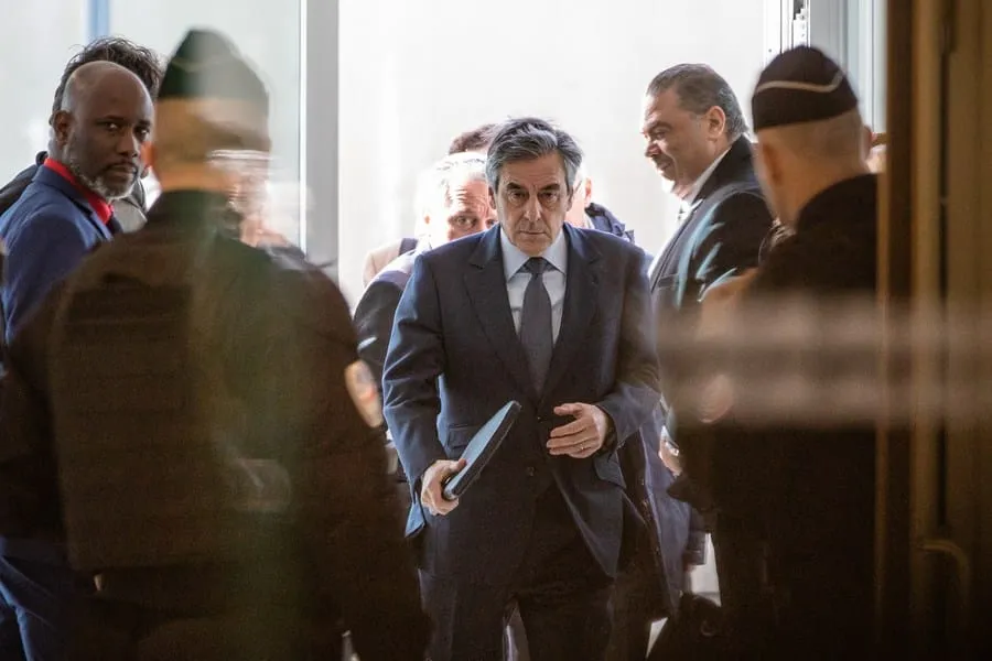 François Fillon : l’ancien premier français condamné à 5 ans de prison