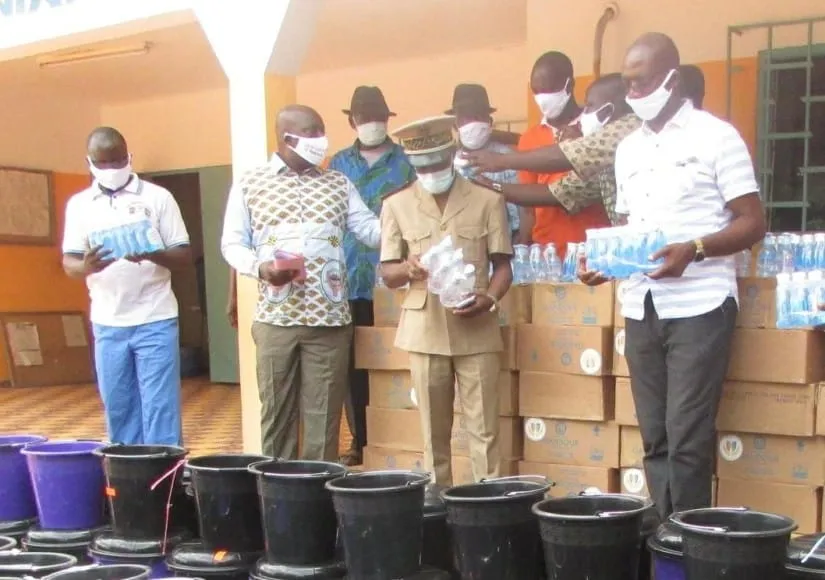 Covid-19: Don de matériel et produits d’hygiène sanitaire de la mutuelle Klemgnon de Niakara aux populations – Actualité ivoirienne 01/06/2020