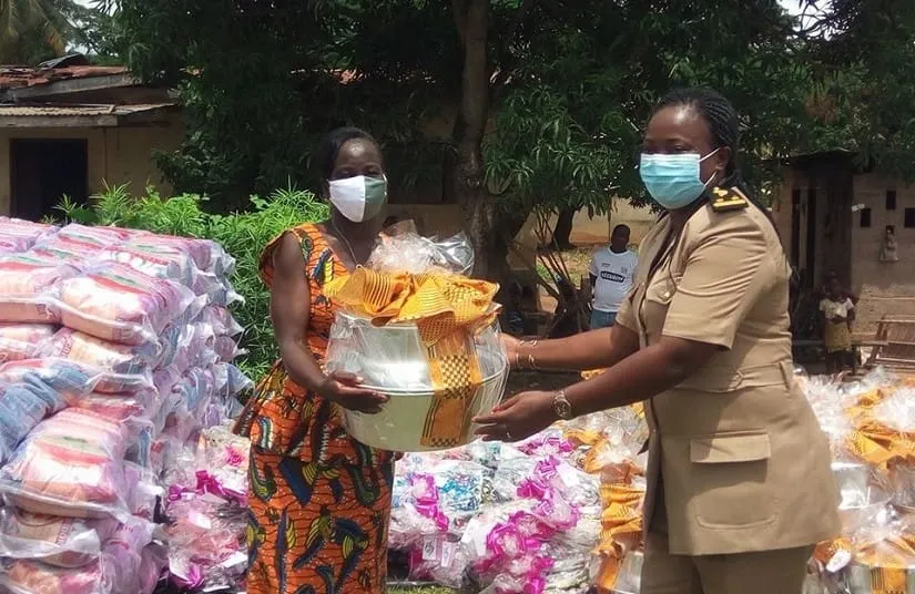 Des vivres et non vivres pour les femmes d’Attiégouakro – Actualité ivoirienne 08/06/2020