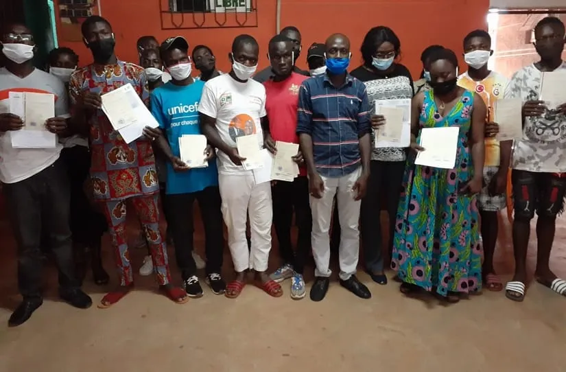 Un mouvement de soutien au RHDP offre 1200 certificats de nationalité aux nouveaux majeurs de Gagnoa – Actualité ivoirienne 15/06/2020