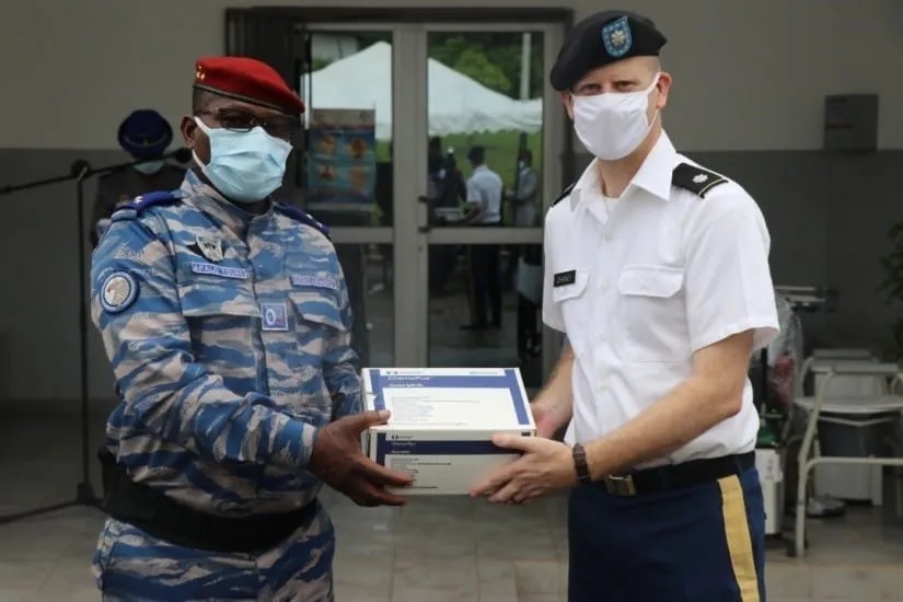 Le gouvernement américain fait un don d’équipements médicaux au service de santé des Armées – Actualité ivoirienne 17/06/2020