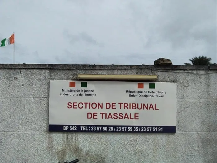Tiassalé : 4 porteurs de cercueil prennent 12 mois de prison