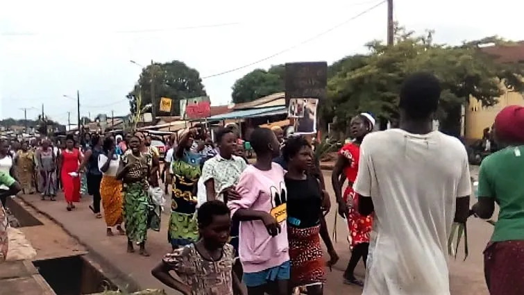 Manifestation de femmes contre la mort de deux enfants à Divo – Actualité ivoirienne 18/06/2020