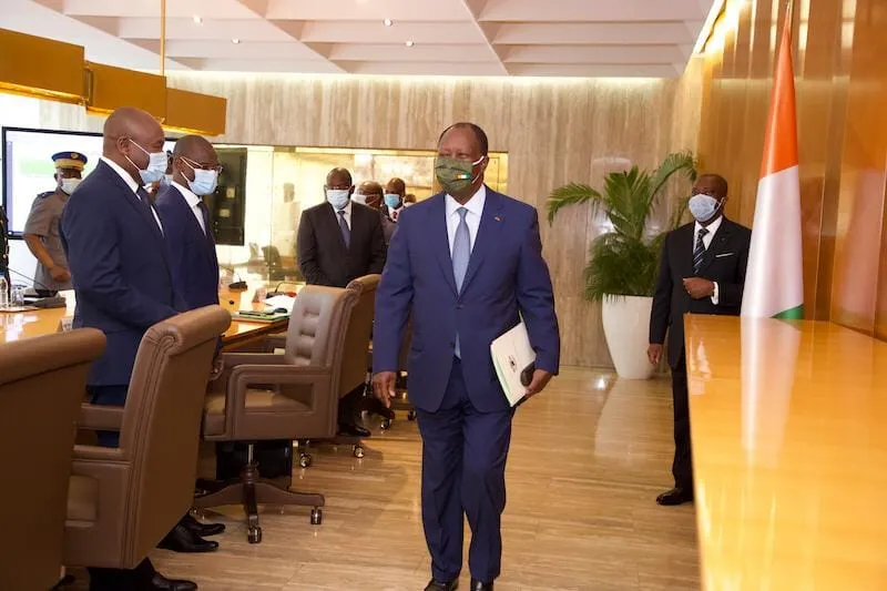 Nouvelles mesures barrières en Côte d’Ivoire : le CNS se décide le 21 janvier 2021