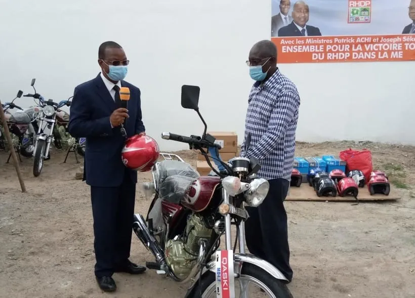 Remise de matériels aux délégués RHDP de la région de la Mé – Actualité ivoirienne 29/06/2020