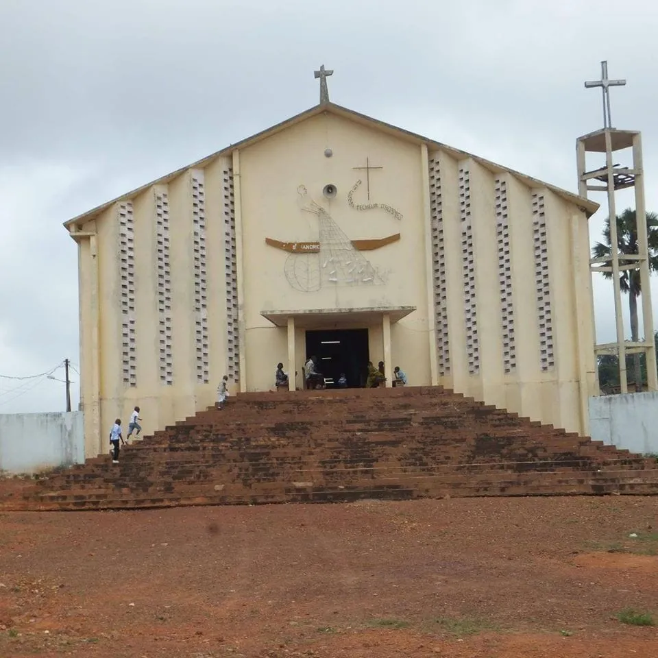 Bongouanou : une femme meurt dans une église à Andé