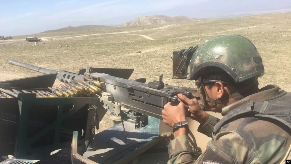 Afghanistan : un échange de tirs dans le centre fait seize morts