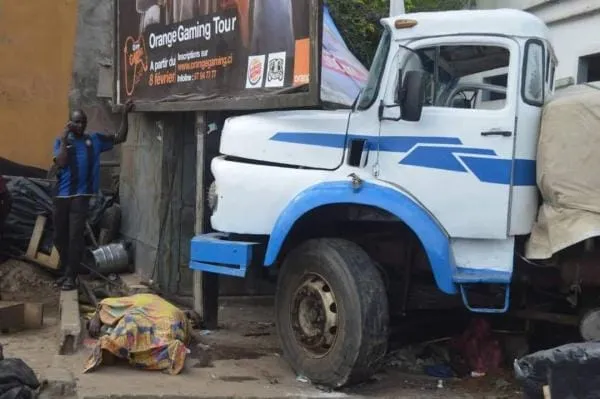 Une panne technique d’un camion crée la panique à la gare routière de Montézo – Actualité ivoirienne 09/07/2020