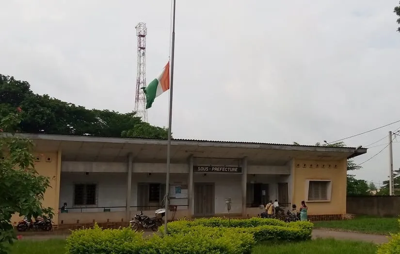Décès du Premier ministre: Les drapeaux en berne à M’Bahiakro – Actualité ivoirienne 10/07/2020