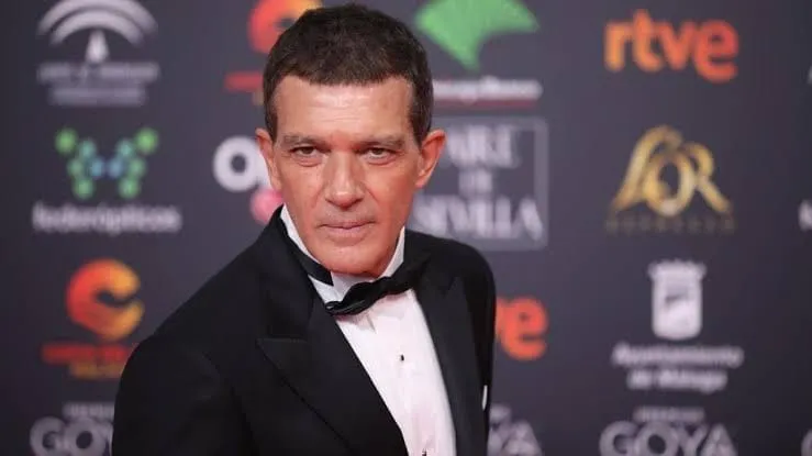 Covid-19 : l’acteur Antonio Banderas infecté par le coronavirus