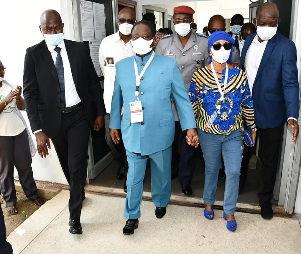 Présidentielle ivoirienne : Bédié en route pour le dépôt de sa candidature