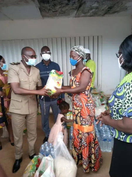 Des vivres et non-vivres remis à des orphelins – Actualité ivoirienne 02/08/2020