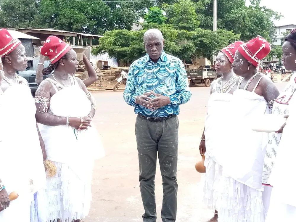 Présidentielle 2020 : le professeur Amoa Urbain fait des propositions