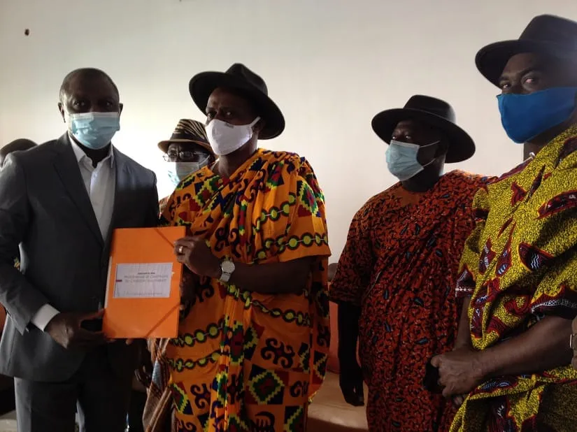 Election à la FIF: Sory Diabaté en visite aux chefs de villages de Songon