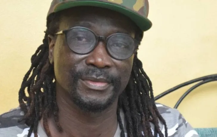 Le nouvel album, intitulé « Qui va nous sauver », d’Ismaël Isaac disponible
