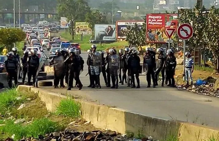 Marche de l’opposition contre Ouattara : des policiers déployés à Abidjan