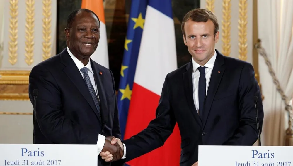 Côte d’Ivoire-France: Qui de Ouattara et d’Emmanuel Macron est le maître du jeu politique en Côte d’Ivoire?