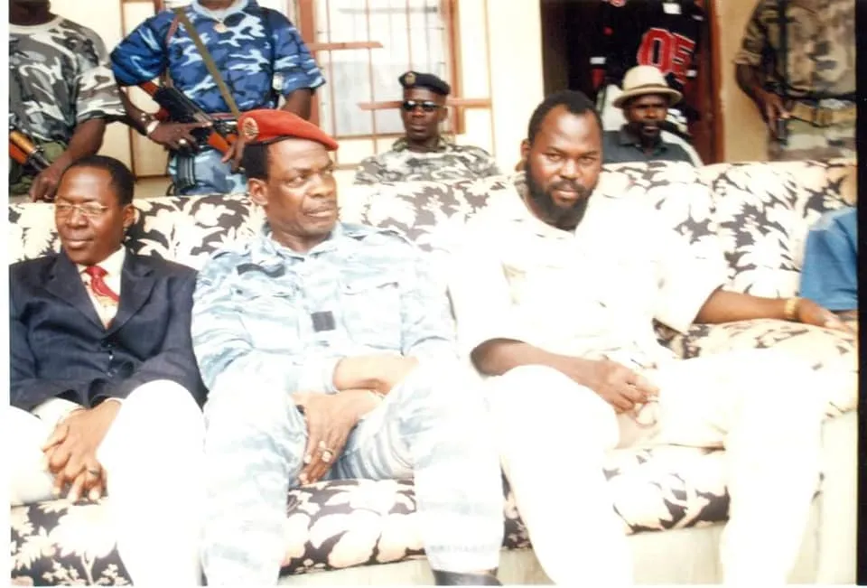 Un pro-Soro aux pro-Ouattara : « contrairement à vous, moi j’ai été au front militaire »