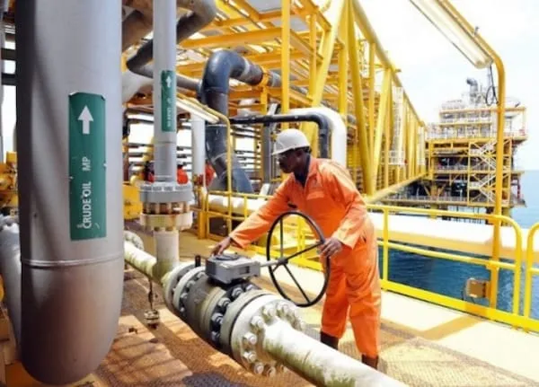 Secteur pétrolier et gazier : le gouvernement ivoirien exige le recrutement et l’emploi du personnel local
