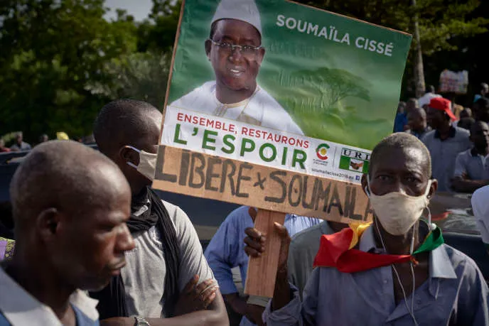 Mali: Soumaila Cissé et un otage Français libérés contre une centaine de prisonniers d’Al-Qaïda
