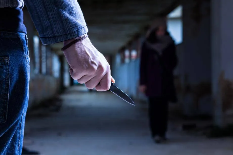 Un homme armé d’un couteau interpellé en France