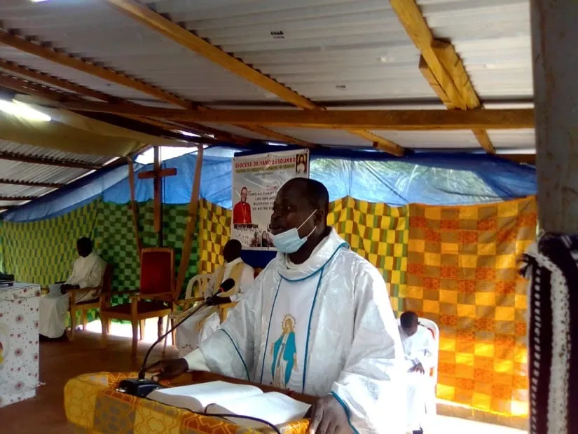 Les fidèles de la paroisse Sainte Bernadette Soubirous de Tiébissou invités à être des artisans de paix – Actualité ivoirienne 20/10/2020