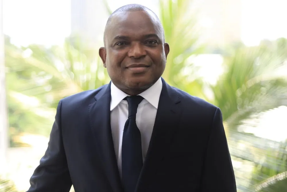 Vincent Toh Bi Irié, l’ex-préfet d’Abidjan, signe son retour avec « Itinéraires… »