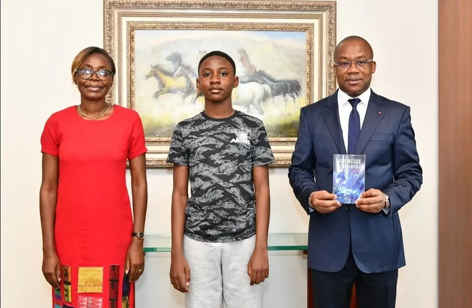 Yvann Adepo, le plus jeune écrivain ivoirien reçu en audience
