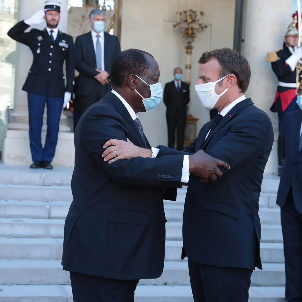 Macron félicite enfin Ouattara pour sa réélection