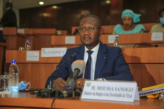 Examen du budget 2021: Moussa Sanogo définit les priorités de l’Etat – Actualité ivoirienne 17/11/2020