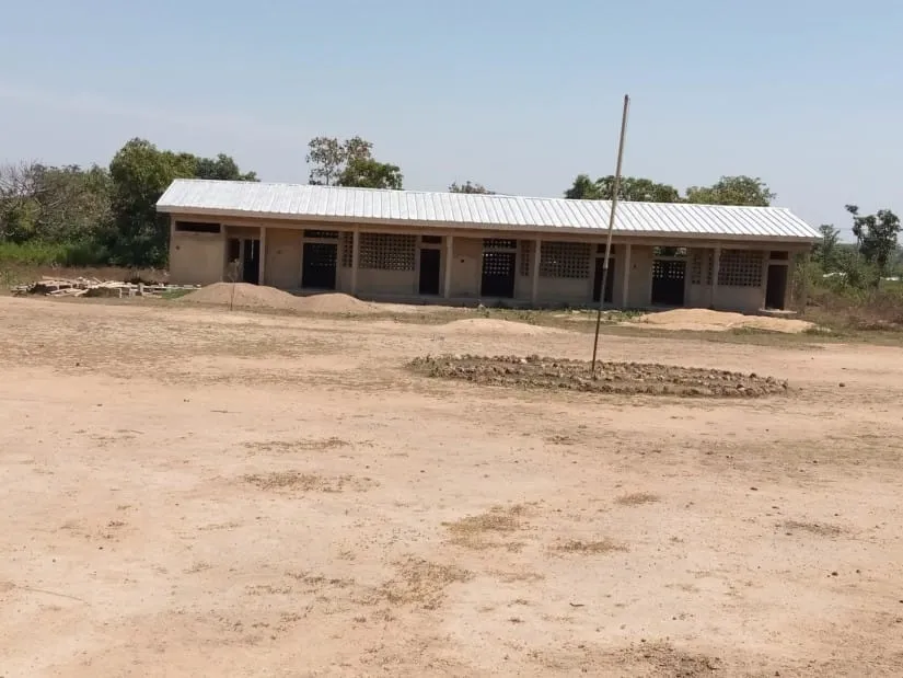 EPP de Djangala : un bâtiment de trois classes en construction