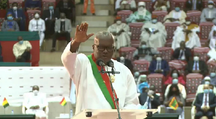 Roch Kaboré a prêté serment ce 28 décembre 2020: « je jure de respecter la Constitution »